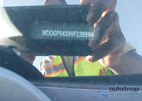 2009 Mercedes-Benz C 300 Sport from USA, damaged, VIN WDDGF54X99F235594